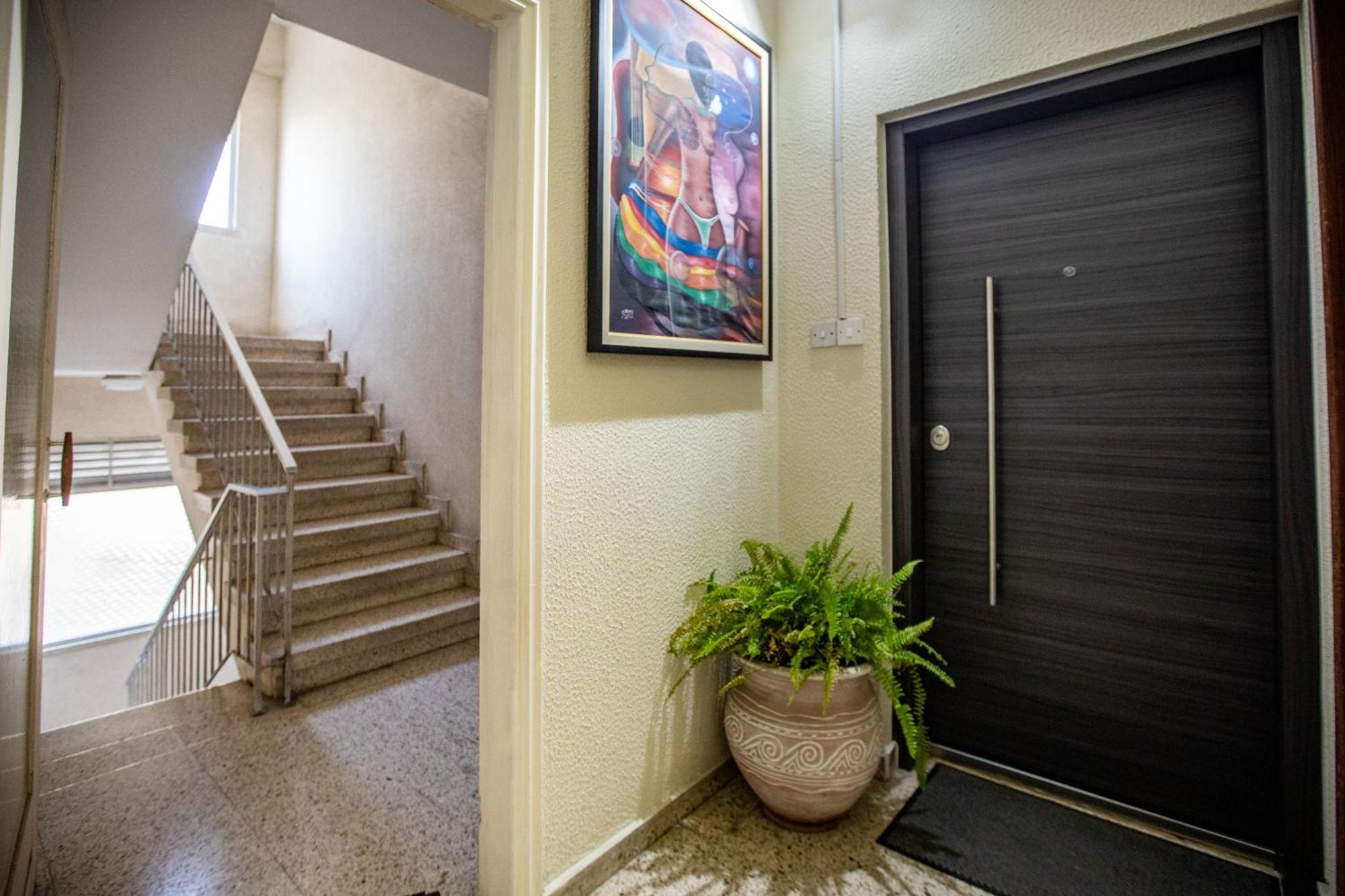 Neapolis Residence Spacious Quiet Near Beach Лимасол Экстерьер фото